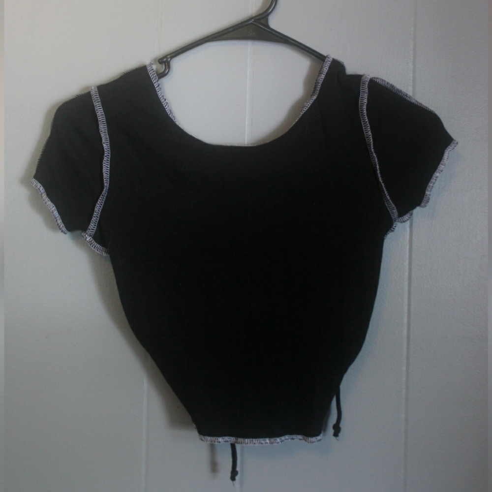 Stitch & Pine cut out tie back black crop top